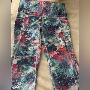 NWOT RBX (RUTH BADER GINSBURG) CAPRI LEGGINGS size large